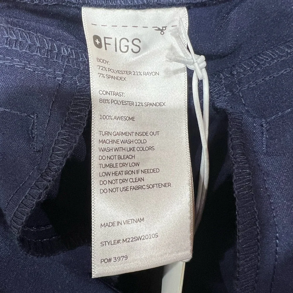 FIGS Men’s Axim Slim Short Scrub Pants – Navy – Size Large Short - NWT